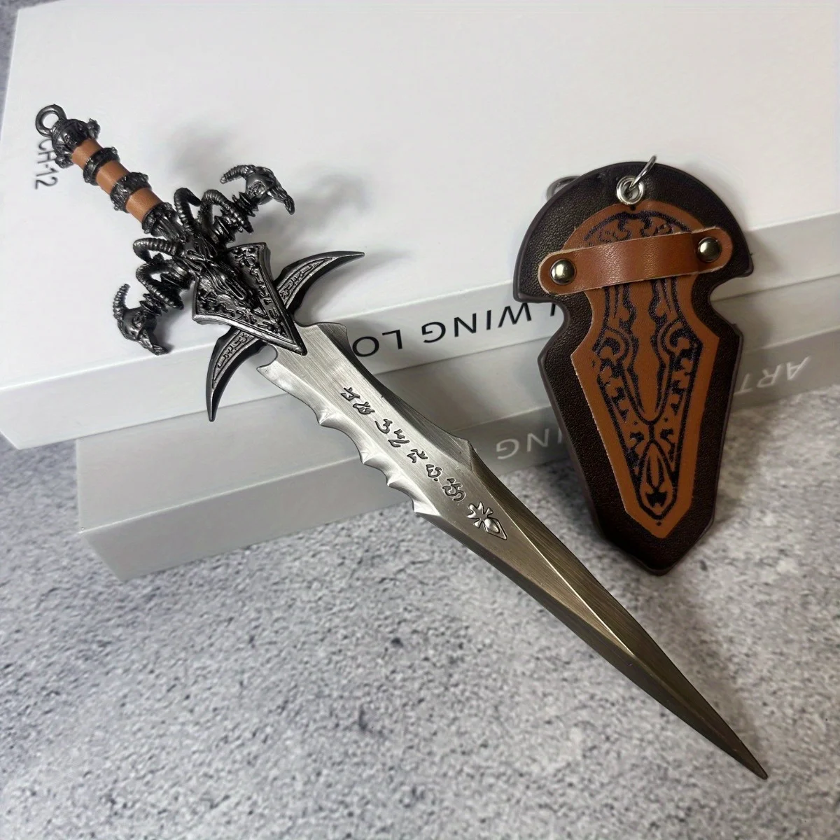 Espada de Metal Frostmourne de 8,6 pulgadas Katana tamaño Real japonés Katana Samurai World of Warcraft Cosplay cuchillo Ninja hoja Sabre regalo