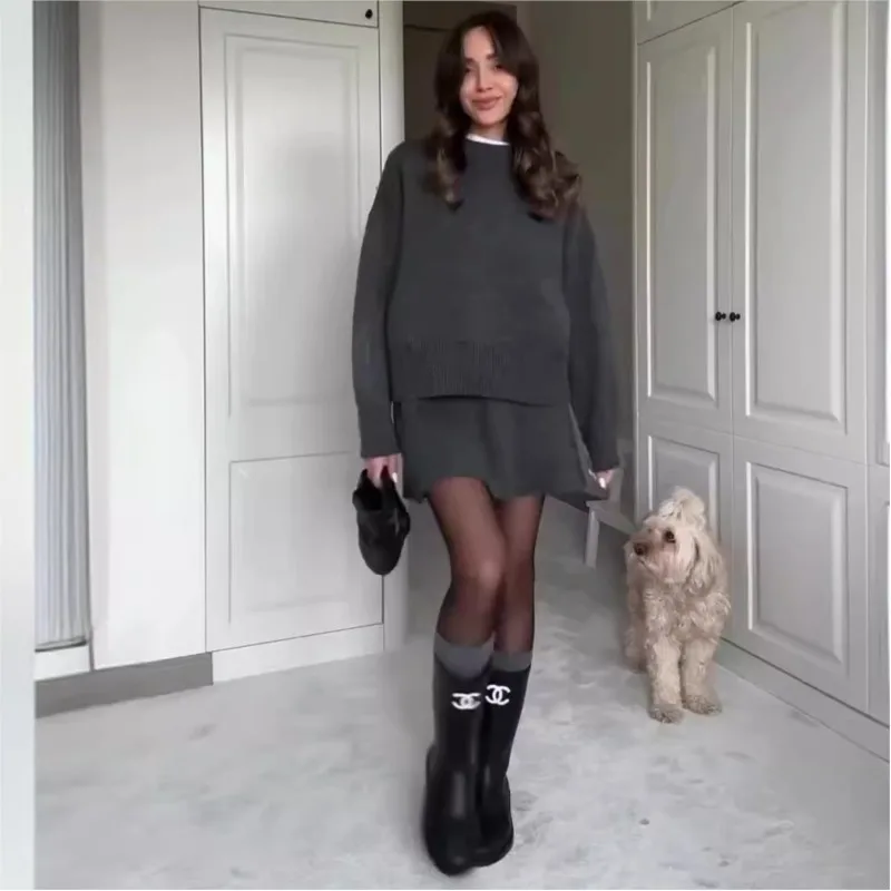 Elegant Women\'s Sets Knitwear Autumn Winter Solid O-neck Pullover Long Sleeve Mini Skirts Set Woman Loose Casual Sweater Lady