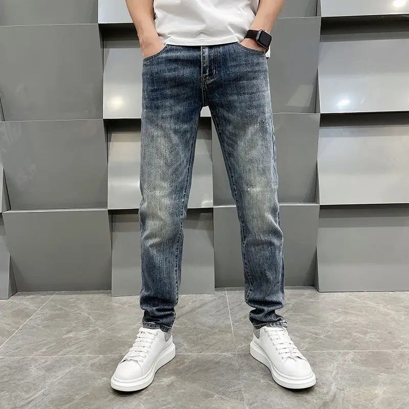 กางเกงยีนส์แบรนด์หรูสำหรับผู้ชาย ดีไซน์หล่อเท่ห์ สไตล์คาร์โก้ ประจำฤดูใบไม้ผลิ/ฤดูใบไม้ร่วง ปี 2025 เสื้อผ้าผู้ชายยอดนิยม กางเกงขายาวทำงาน