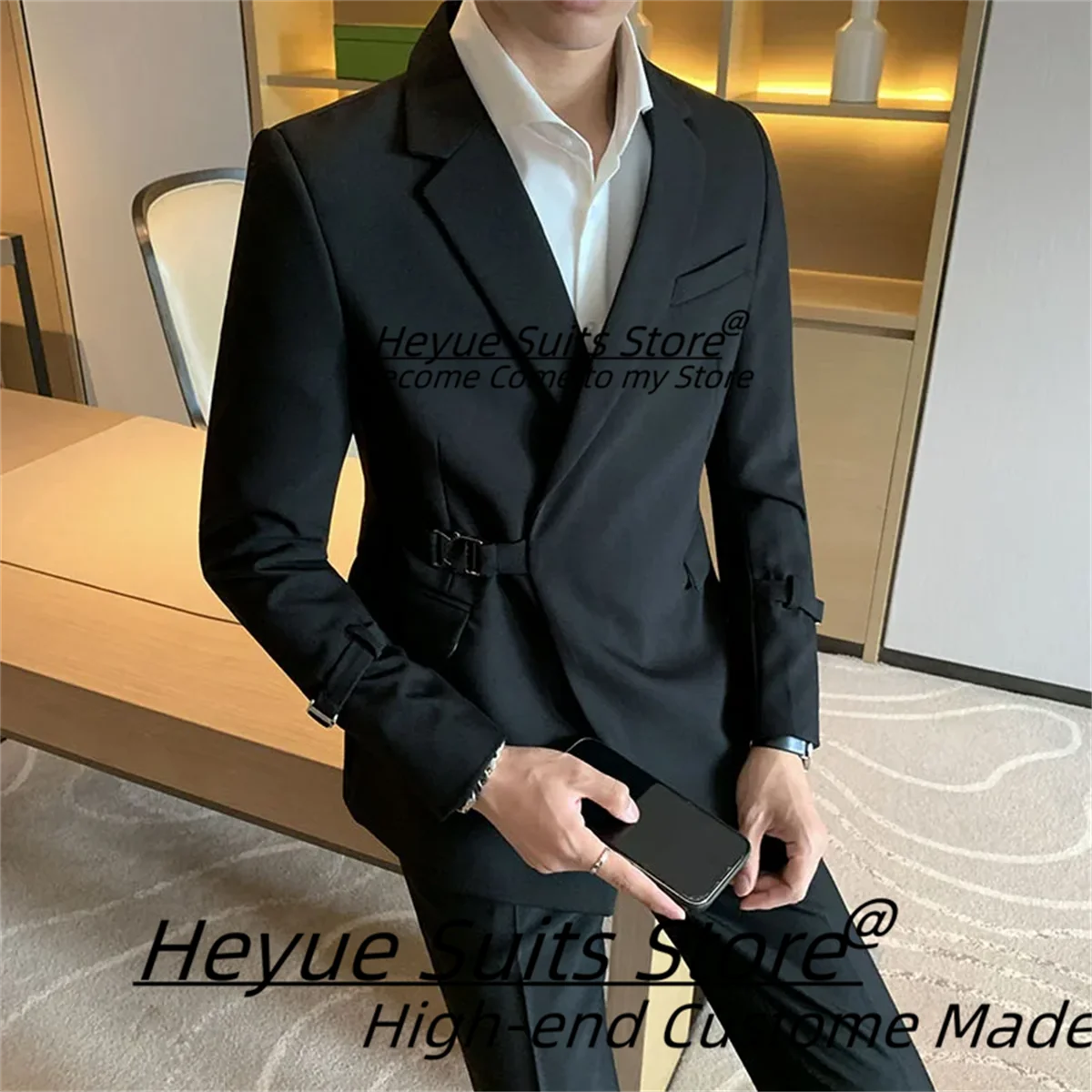 Latest Design White Fashion Men Suits Slim Fit Peak Lapel Groom Formal Tuxedos 2 Pieces Sets High-end Male Blazers Costume Homme