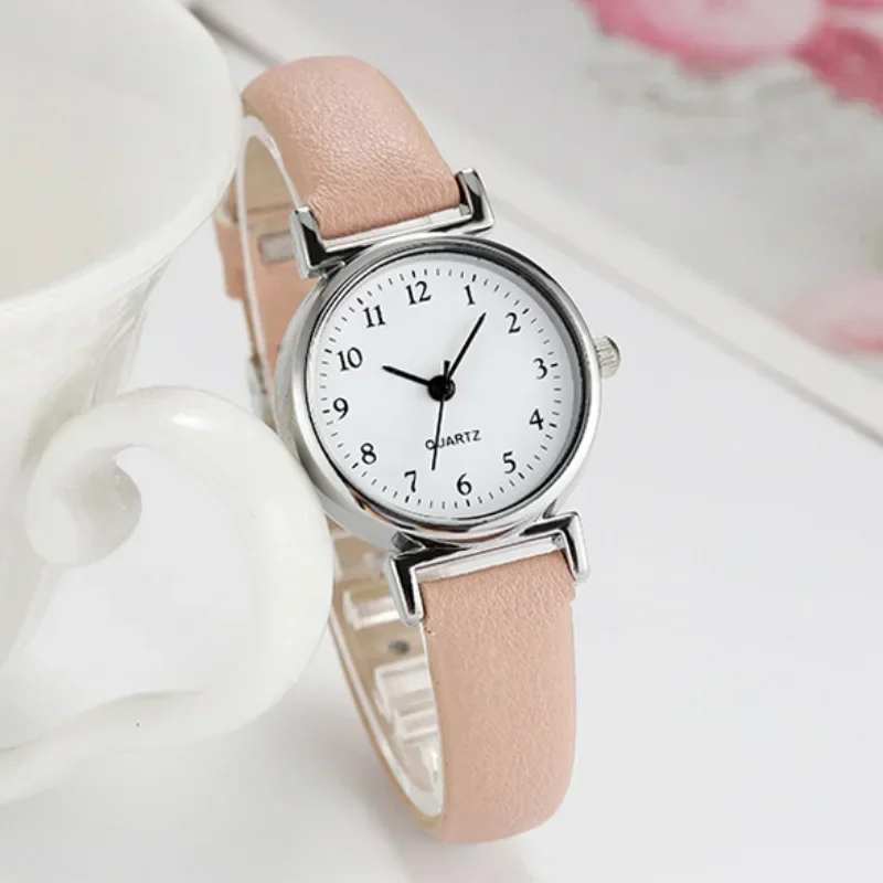 Simple Women Watches Small Dial Quartz Wristwatches Popular Girls Watches Reloj Round Leather Clock Gift Часы Женские Наручные