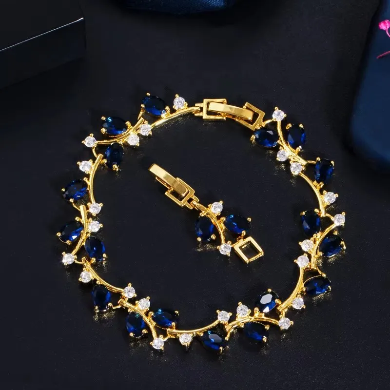 CWWZircons 6 Farboptionen Weißgoldfarbenes Handgefertigtes Österreichisches Kristall-Tennisarmband in Lila für Damen Großhandel S0099 – Detail 12