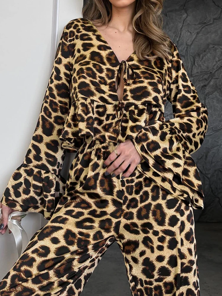 Hiloc Leopard Pajamas For Women 2 Piece Sets Loose Long Sleeve V Neck Lace Up Sleepwear Female Casual Trouser Suits Autumn 2024