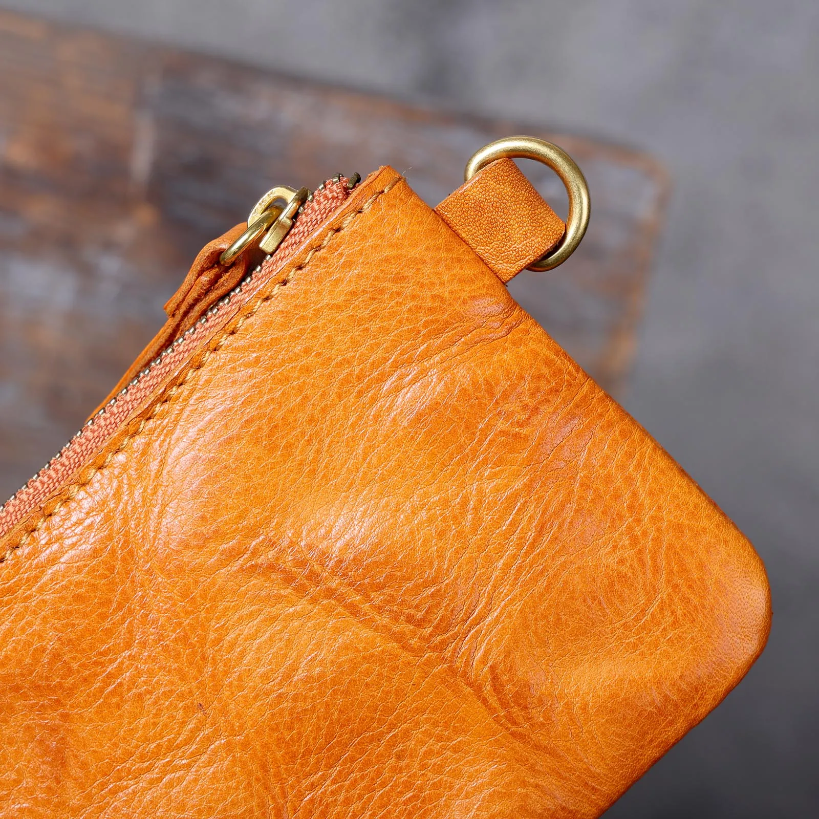 S.WORKER Mini-Kartenetui aus echtem Vollnarbenleder, handgefertigt, Retro, kleine Münztasche, tragbare Tasche – Detail 13