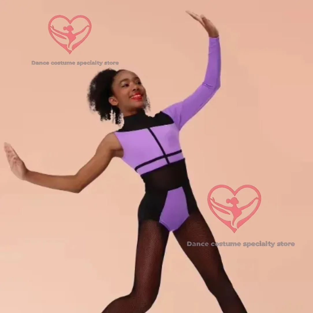 

Уникальное и привлекательное облегающее боди с длинными рукавами и толстой молнией сзади, предназначенное в стиле джаза.