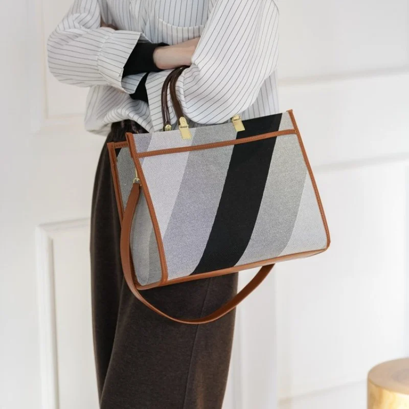 

Роскошная женская сумка через плечо из кожи с орхидеи и рисунком Парижа, повседневная винтажная повседневная сумка ​