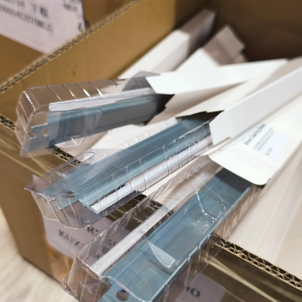 

6pcs. new Drum Cleaning Blade for Canon IR2200 IR2800 IR3300 IR2230 IR2830 IR2270 IR2870 IR3570 IR4570