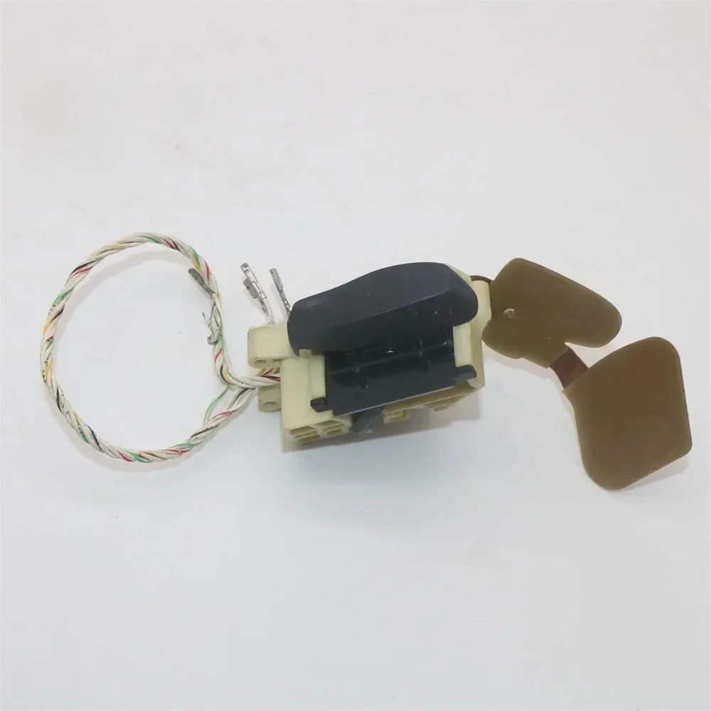 

0810498-009 Switch Button With Wiring Harness