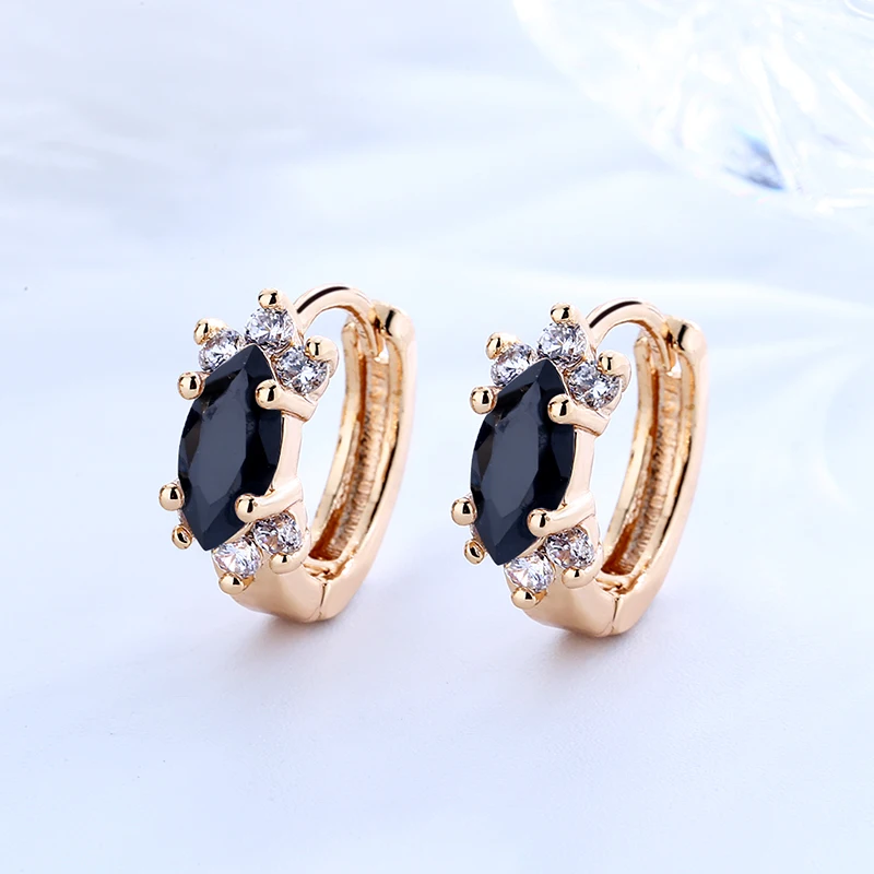 Wholesale Fashion Earrings 2024 Classic Single Black Zircon Hoop Hoop Earrings Gold Plated 18 K