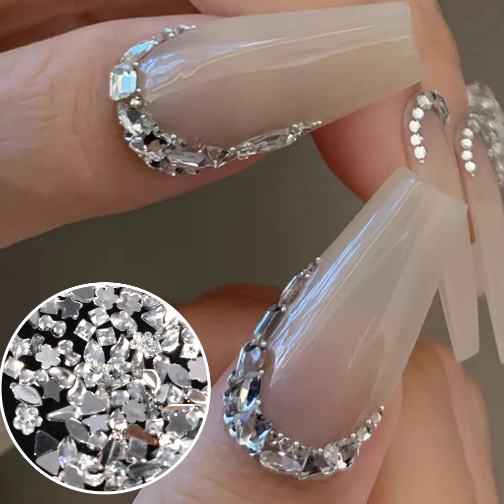 12 Gitter Mini-Nagelkunst-Strasssteine, gemischt, 3D-Acryl mit flachem Boden, Diamantfarbe, weißer Glitzerstein, Maniküre-Dekorationszubehör