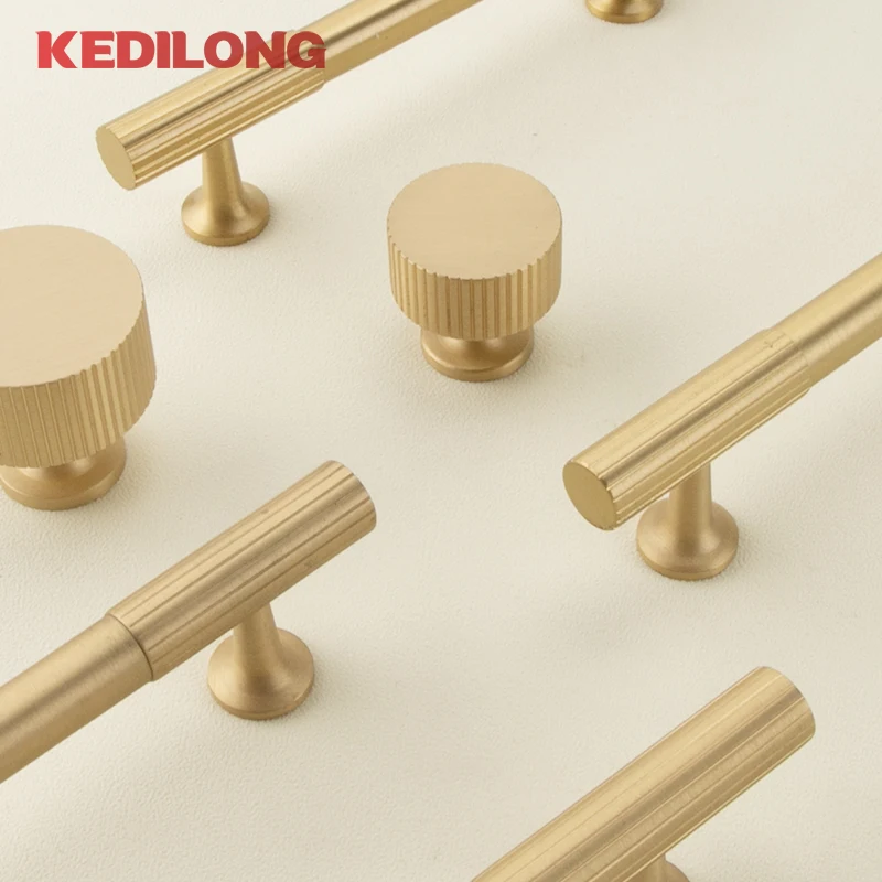 

KEDLO European classical embossed vertical pattern brass gold handle furniture hardware kitchen cabinets modern drawer handles