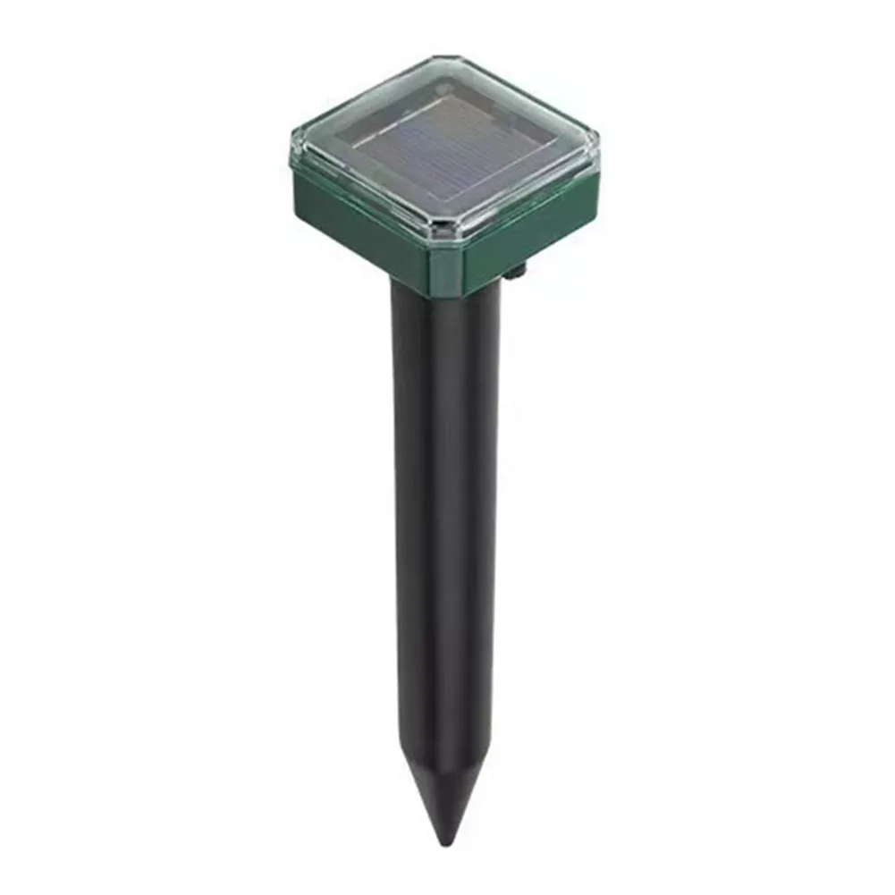 4pcs Solar Animal Repellant Control Solar Powered Mice Deterrent Ultrasonic Gopher Repeller Stake for Snake Mouse Mole Bird