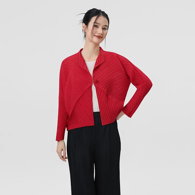 

Miyake Pleated Casual Jacket 2026 New Fashion Elegant Lapel Long Sleeve Single Button Top Women's Lightweight Stretch Cardigan