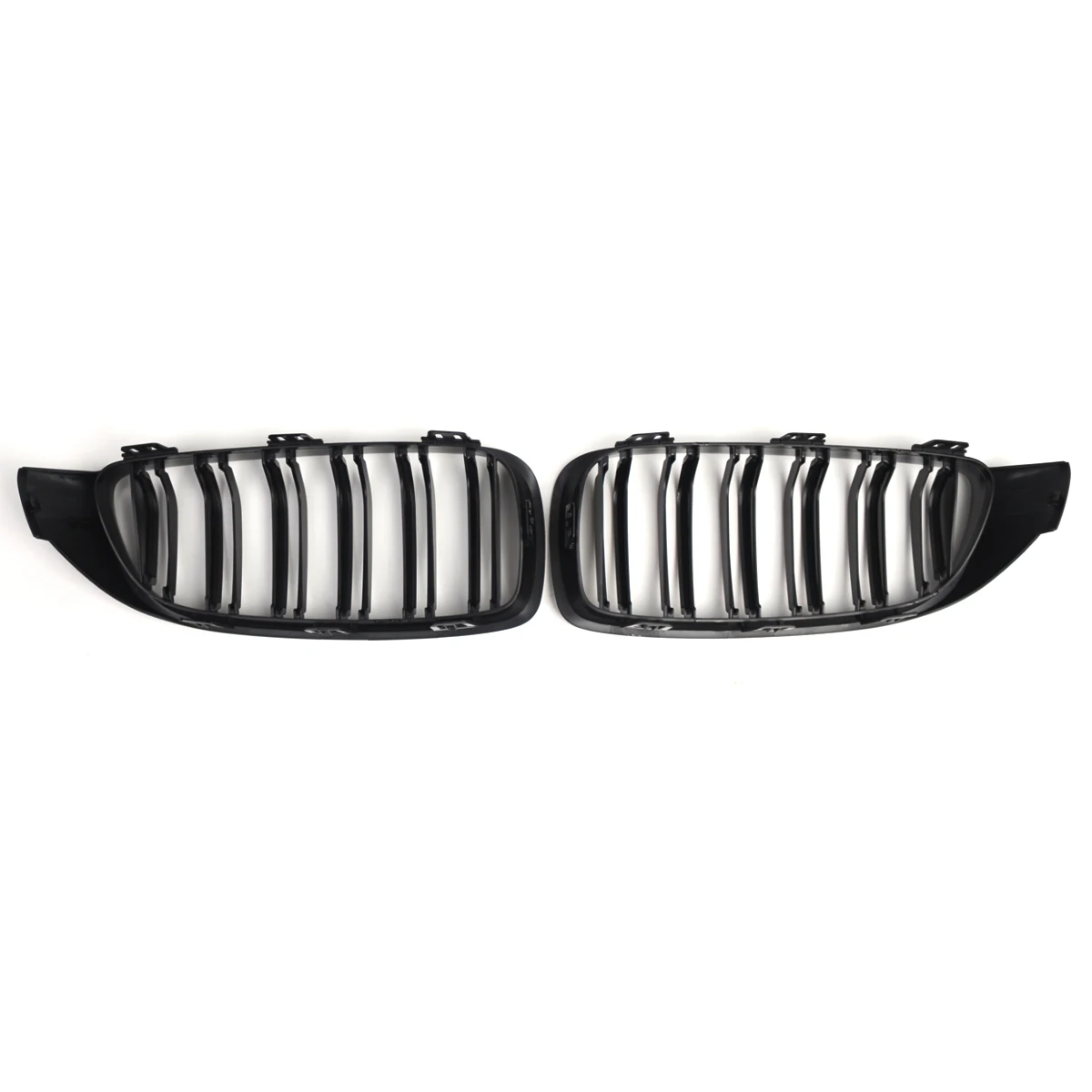 

51137294814 Для BMW 4 серии F32 F33 F36 F82 F80 14 ~ 16 пар двойных глянцевых черных автомобильных решеток переднего бампера, гоночная решетка для почек