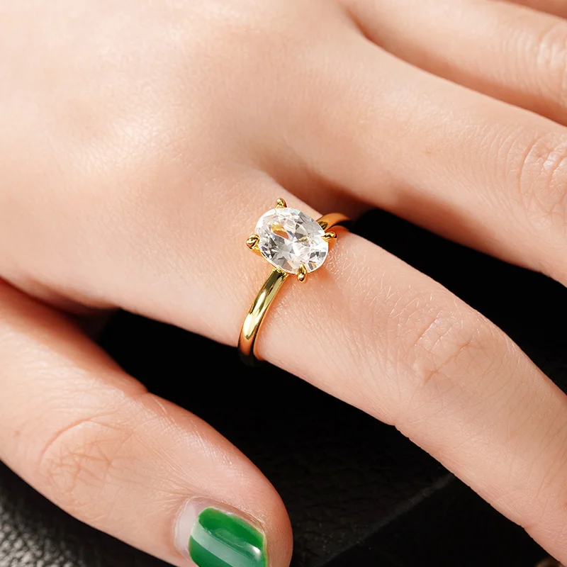 Huitan Crystal Oval Cubic Zirconia Women Rings High-quality Fashion Versatile Female Accessories Engagement Wedding Band Jewelry