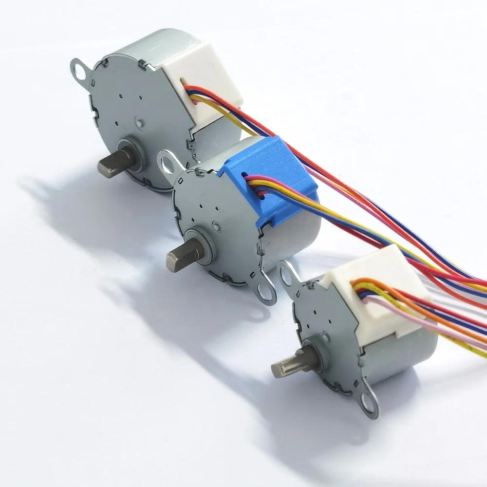 Générateur de moteur pas à pas de super qualité utile