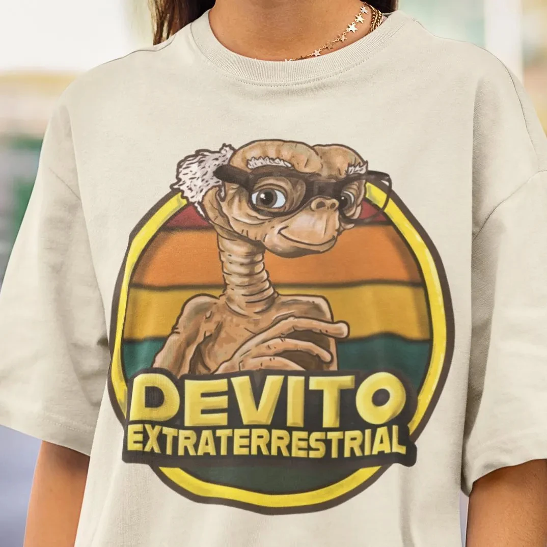 

Devito Alien T-shirt, Philadelphia Always Sunny T-shirt, Paddy Irish Pub, Garbage Collector T-shirt