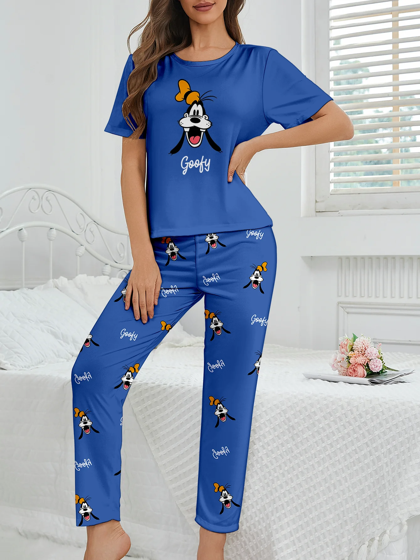 

Женский комплект из 2 предметов: топ с короткими рукавами и брюки с милым мультяшным рисунком Disney Goofy, ночная одежда, домашняя одежда