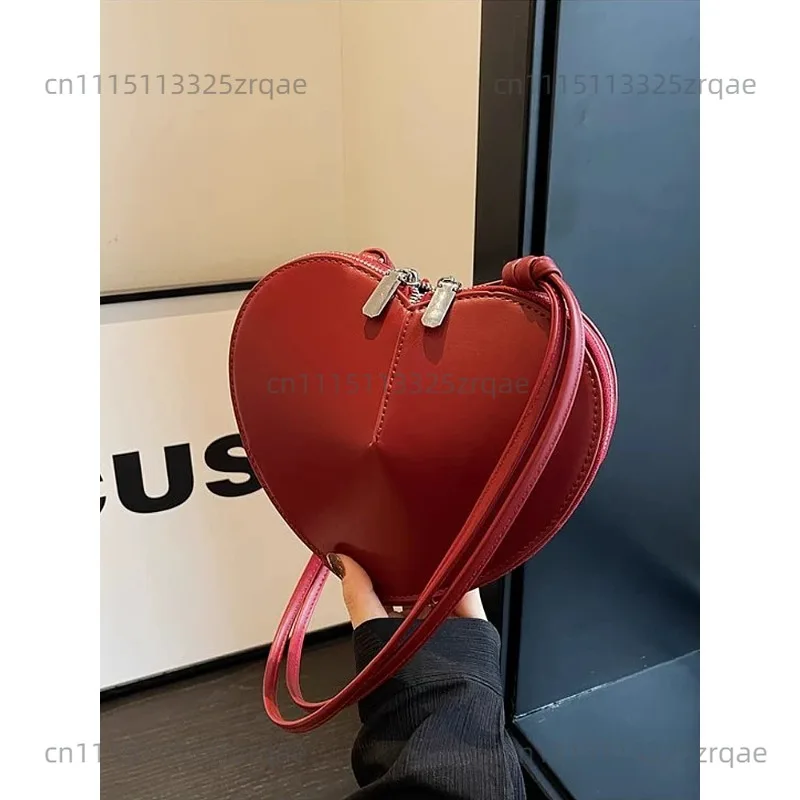 2026 Latest Spring/Summer Collection, Genuine Leather Peach Heart Shoulder Bag, Heart Shaped Crossbody Bag, Exquisite Small Bag