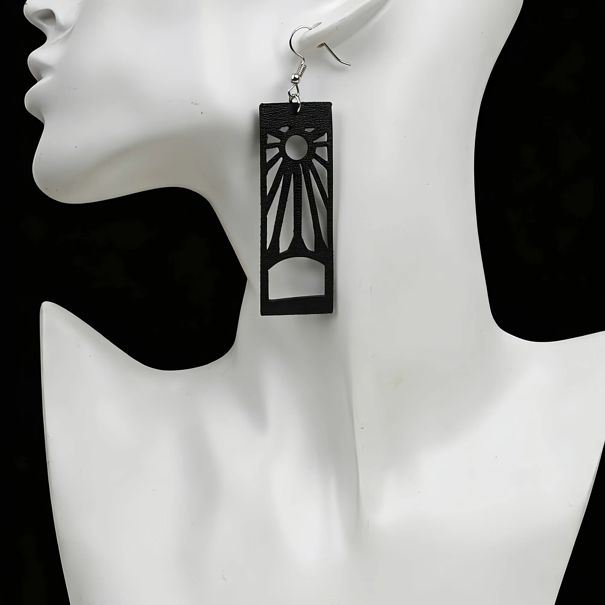 Marliwoo PU Leather Rectangular Dangle Earrings Art Deco Sun Radiant Hollow Cut‑out Silver‑toned Hook Women Party Drop Earrings