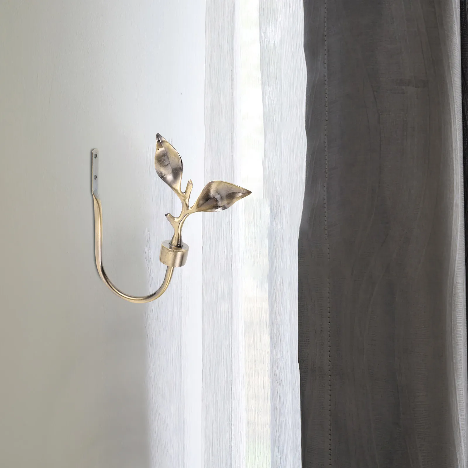 2 pcs Curtain Hooks Drapery Halloween Christmas New Year Curtain Hook Wall Mounted Curtain Holdback Wall Mounted Window