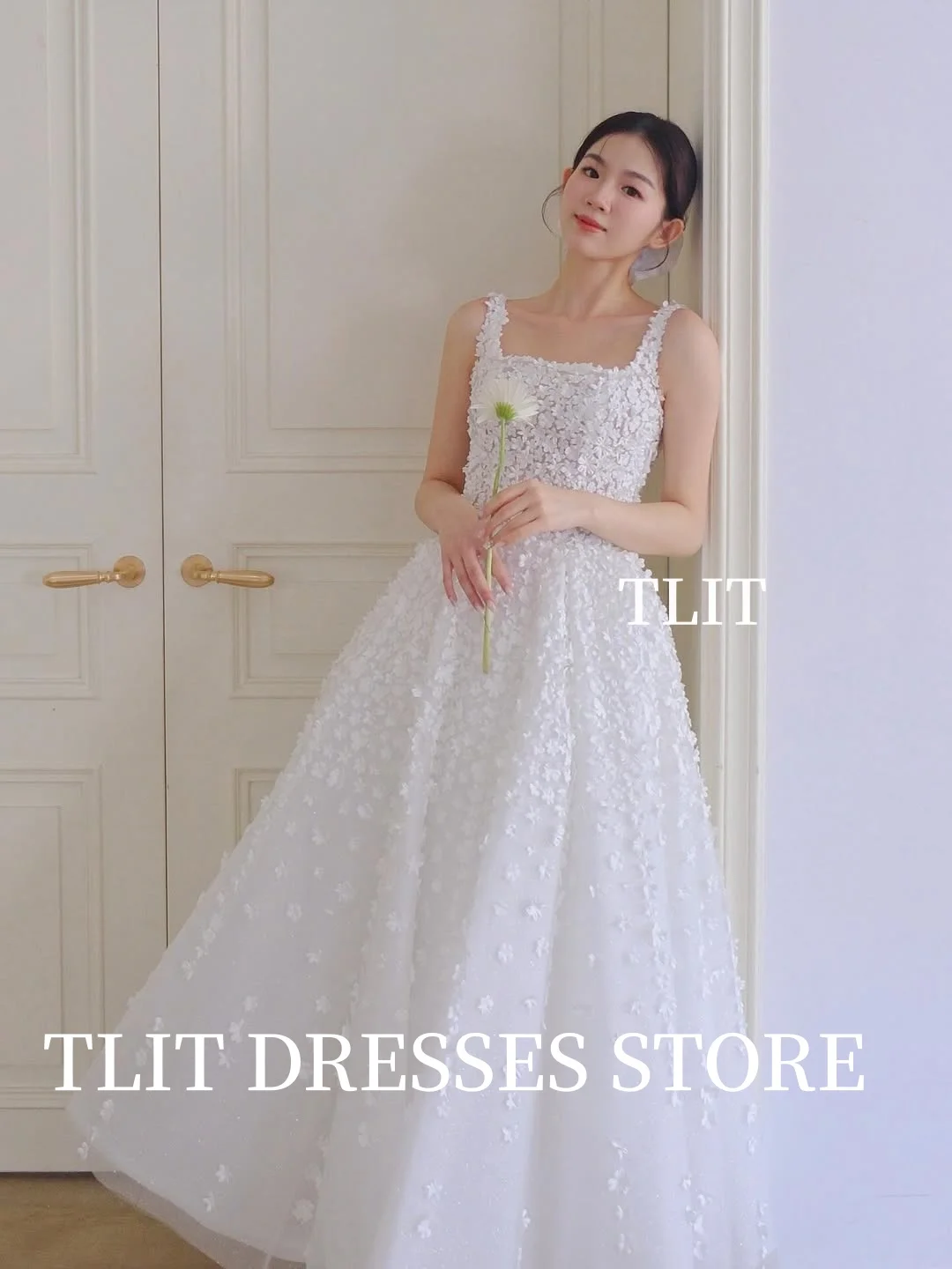 فستان زفاف TLIT أنيق أبيض على شكل حرف a مزين بالزهور وحزام سباغيتي زي العرائس فستان زفاف كوري صور تبادل لاطلاق النار حسب الطلب