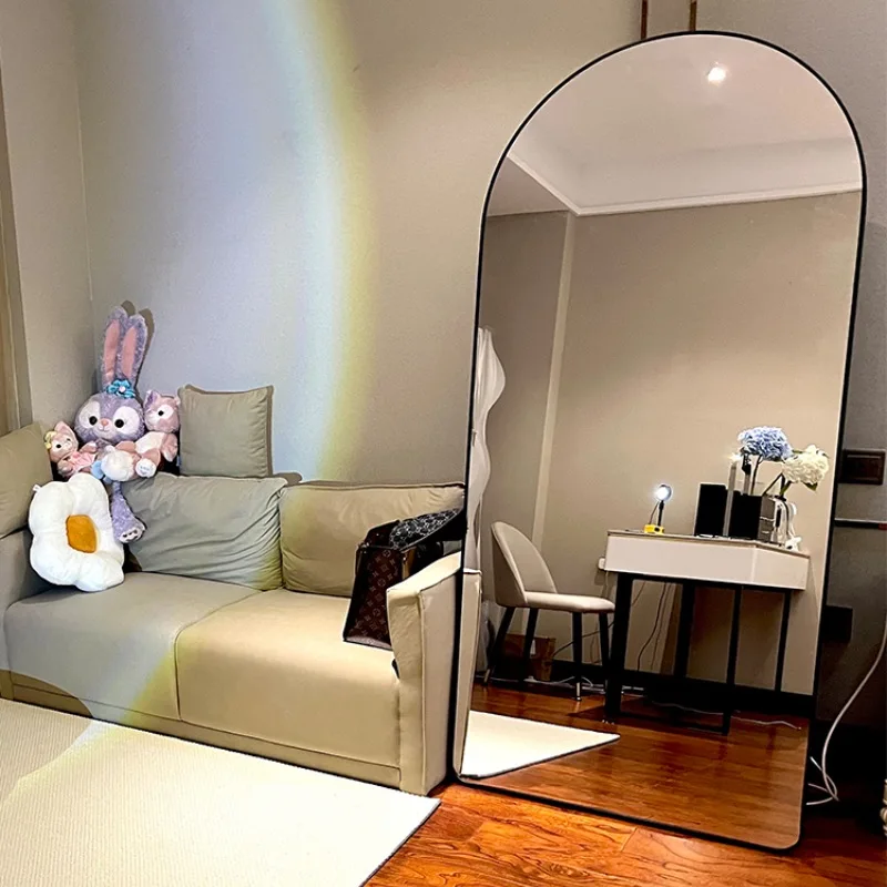 

full-body mirror, floor-to-ceiling home clothing store, fitting , thin and tall