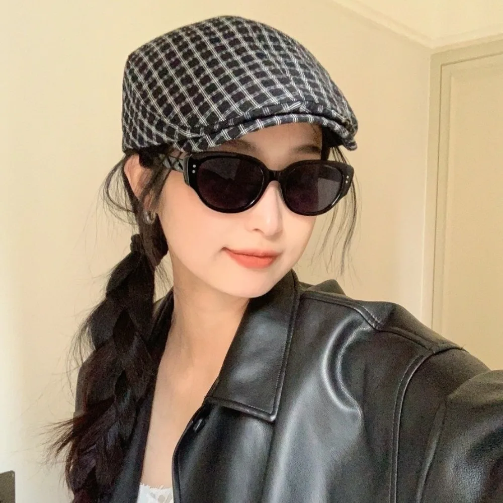 

New Forward Cap Plaid Berets Y2k Thin Newsboy Caps Flat Face Slimming Painter Hat Girl