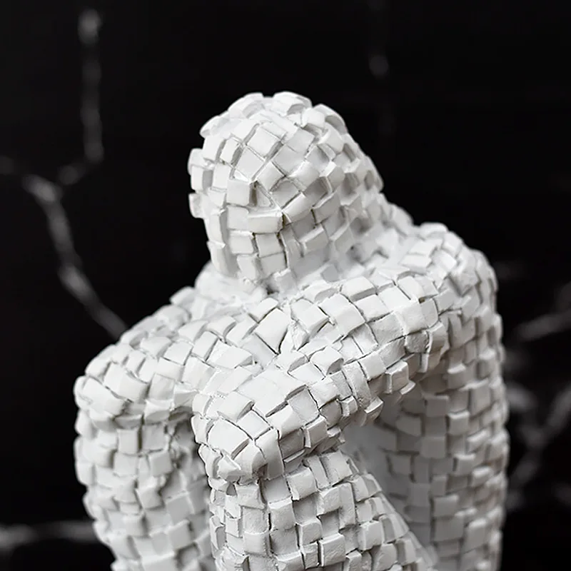 Mosaic Character Model Sculpture, Abstract Graphic Sculpture with Irregular Geometric Shapes, Resin Crafts, Decorations