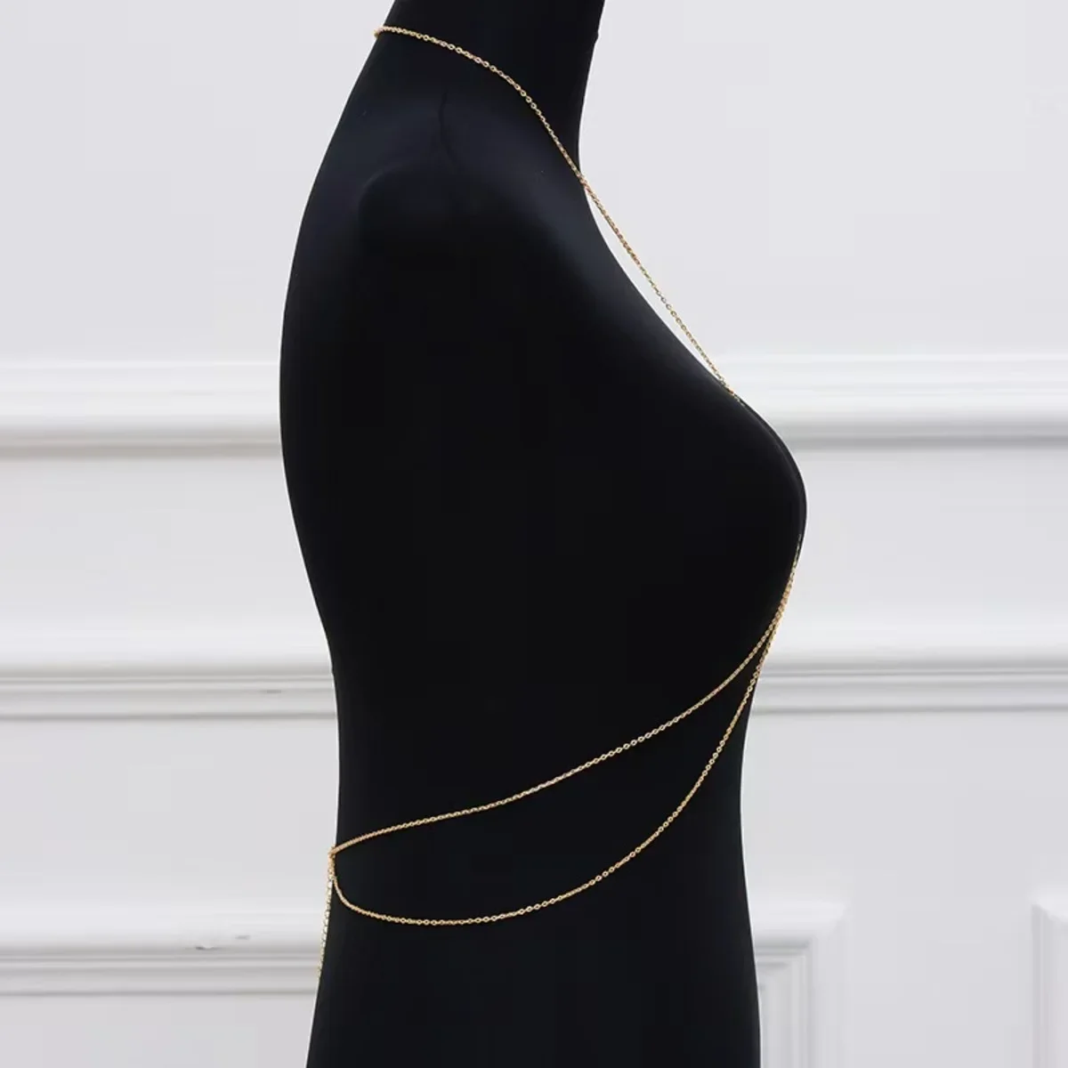 Trendy Cross-Body Body Chain ✨ Sexy Minimalist Integrated Link Jewelry – Versatile Fashion Accessory & Gift for Women image 3
