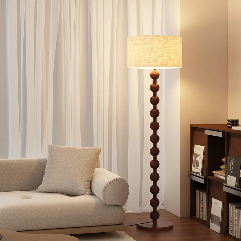 

Medieval solid wood living room floor lamp wabi sandy wind retro sofa next to the American decorative atmosphere lamp