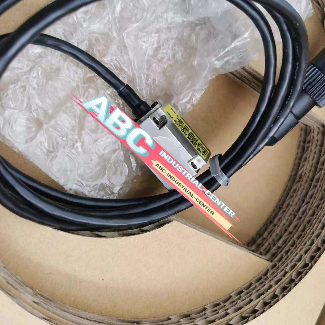 新品 A860-2150-V001 A03B-0819-C051 スピンドルエンコーダー
