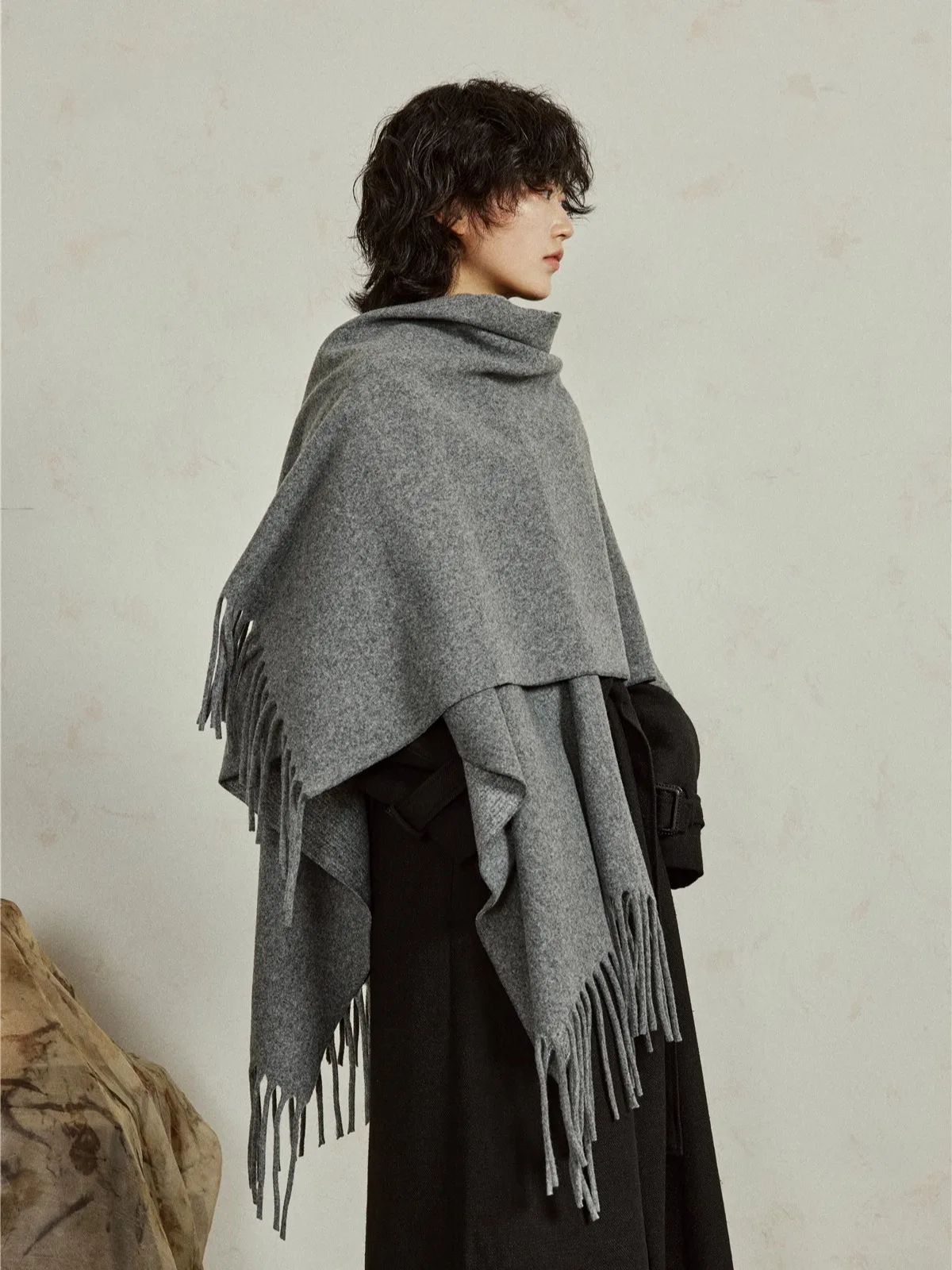 chal-de-lana-de-invierno-sunyvonne-estilo-informal-con-cuello-tipo-capucha-diseno-con-borlas-unisex-rectangular-largo-fi