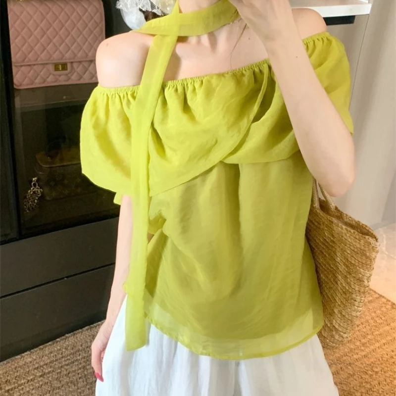 

Женская летняя фиолетовая шифоновая блузка с открытыми плечами и воротником-халтер, с коротким рукавом, в стиле французского шика, повседневная модная блузка