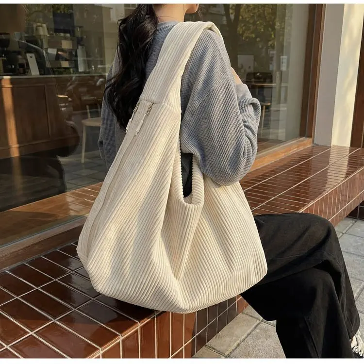 

Женская дорожная сумка, сумка для поездок на работу, новинка 2026 года, модная женская сумка через плечо, трендовая женская сумка на плечо