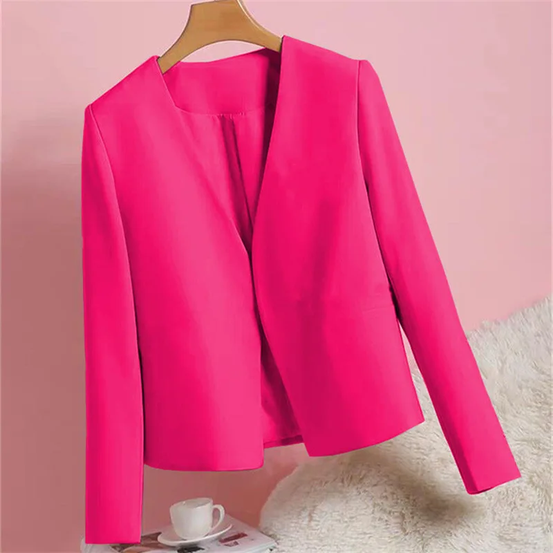 

Fashionable Loose Black Suit Jacket for Women Autumn Spring 2025 Stylish Versatile Polyester Fabric Folded Design Ladies Suit