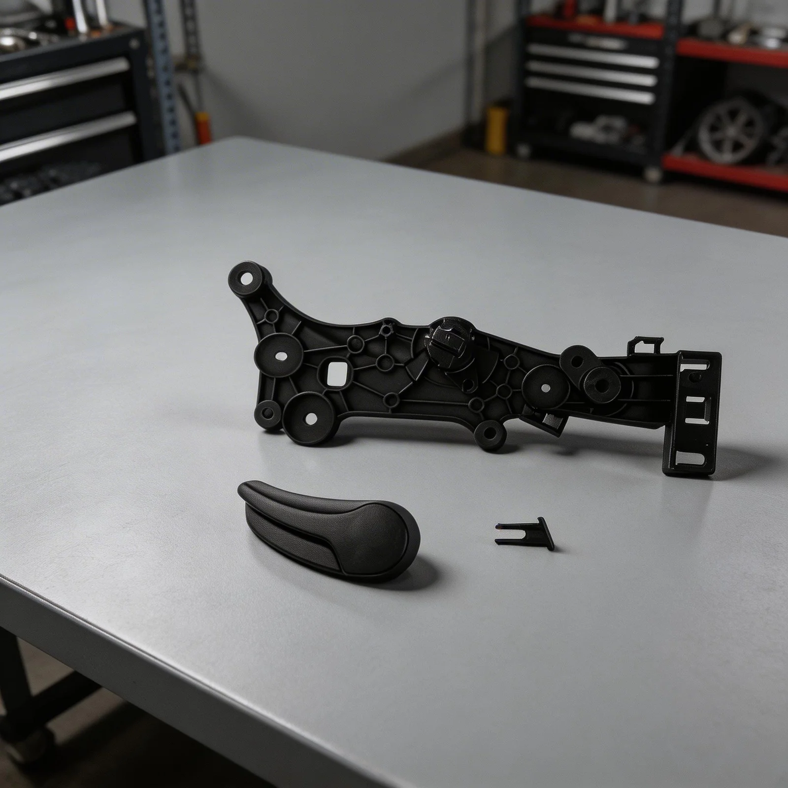 G30 Handle for bonnet Bracket Vehicle Repair 1 Set Included Direct Replacement Part OEM Part Number Plastic Material