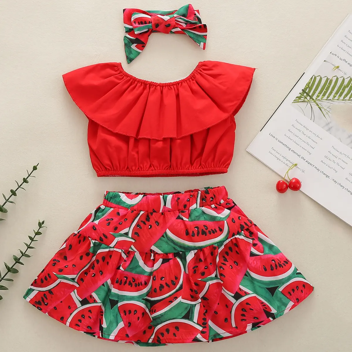 Baby summer casual, comfortable, sweet and lovely suit skirt