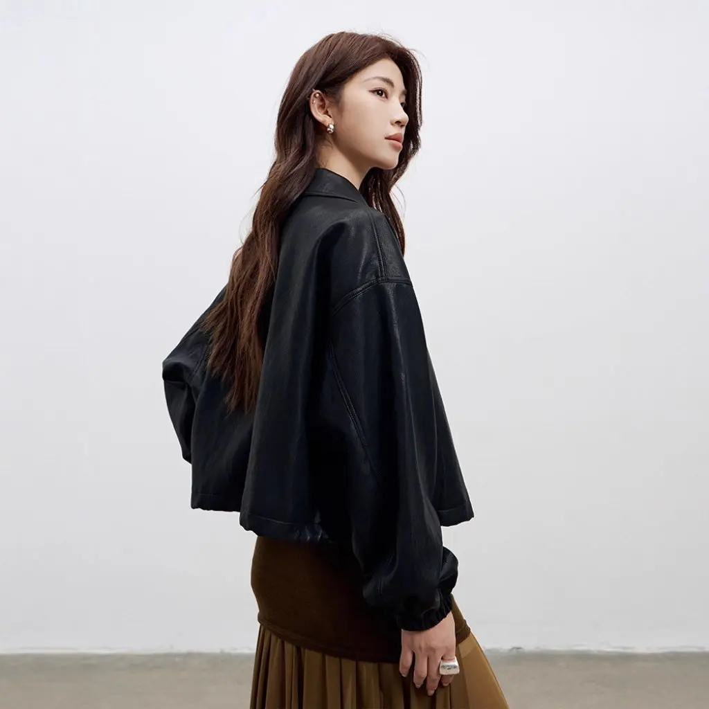 Chaqueta corta de cuero de estilo americano para chica moderna, Abrigo acolchado en miniatura con cuello levantado a la moda para mujer, recién llegado de otoño