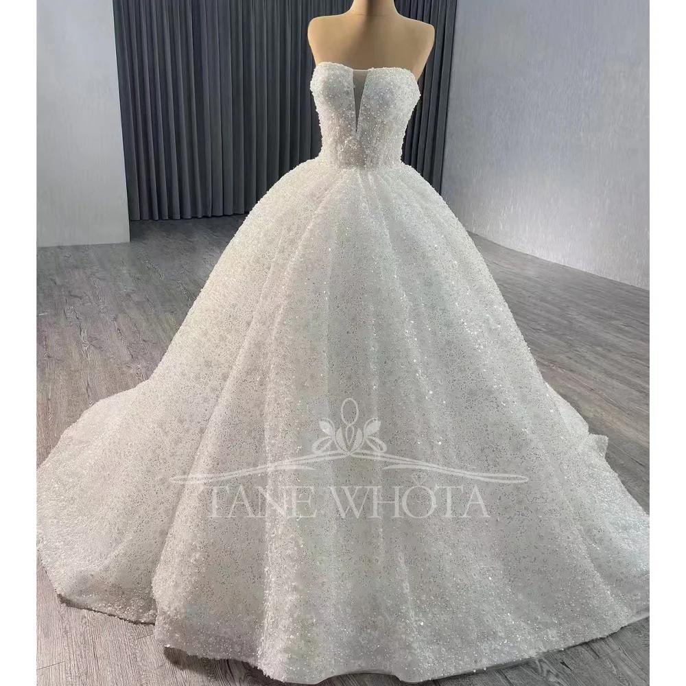 فستان زفاف أنيق مثير بدون حمالات بدون أكمام مطرز بالترتر برباط خلفي غمد فستان زفاف عصري قابل للتخصيص