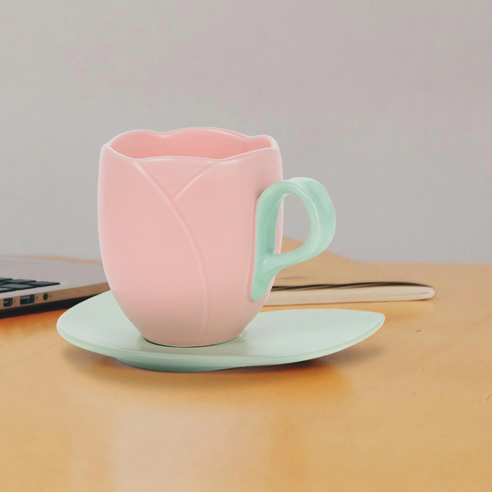 

1Set Tulip Flower Ceramic Mug Set Cute Latte Coffee Cup with Saucer Elegant Floral Tea Set for Home Office Aesthetic Drinkware