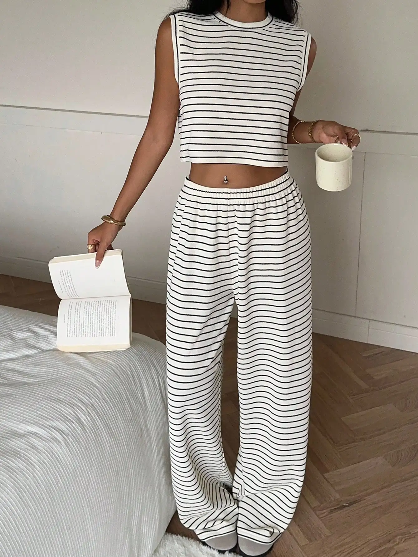 

Striped Sleeveless Crop Top And Wide Leg Pants Set Casual