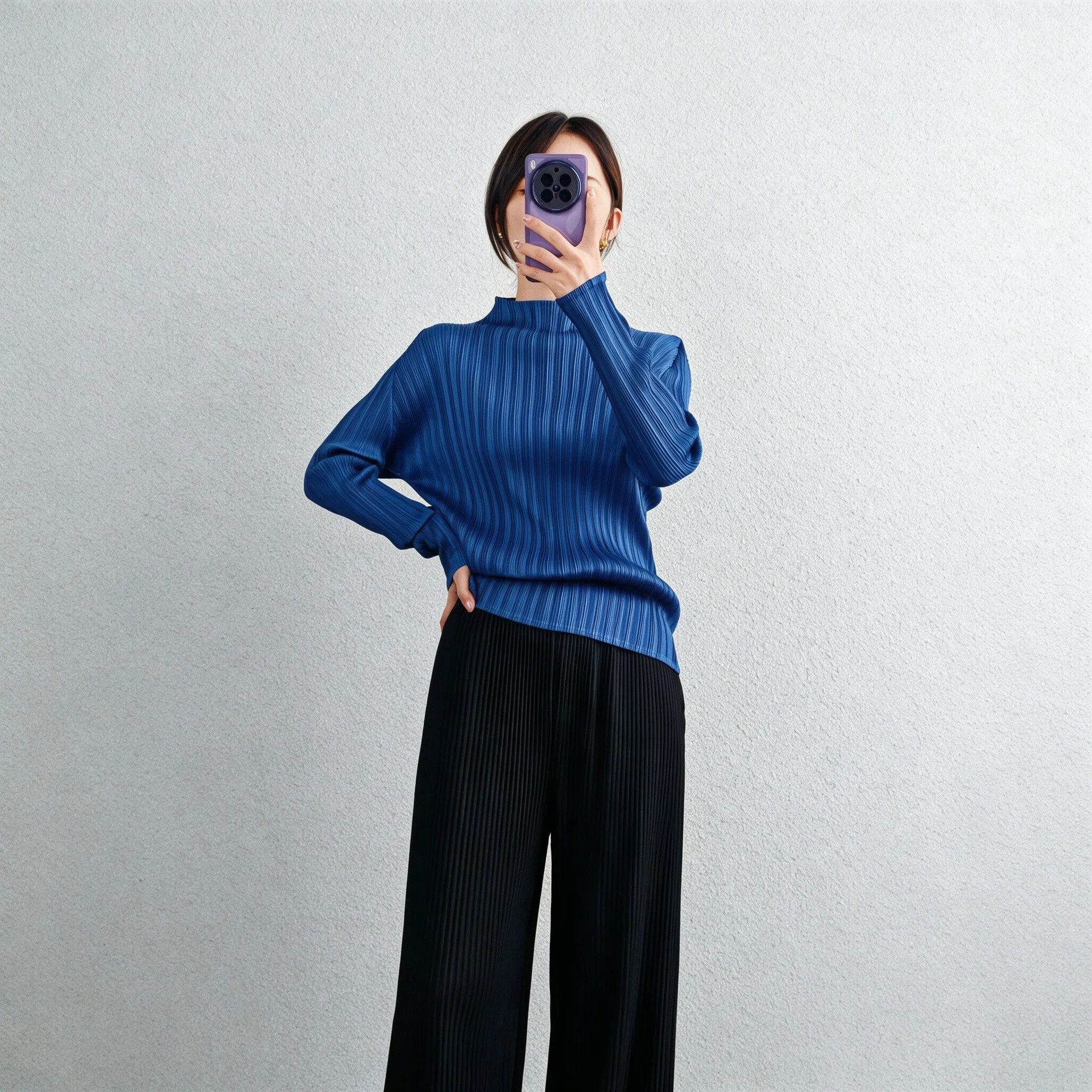 Solid color pleated base layer top, Miyake pleated semi-high neck vertical stripe long sleeve loose elegant women's top