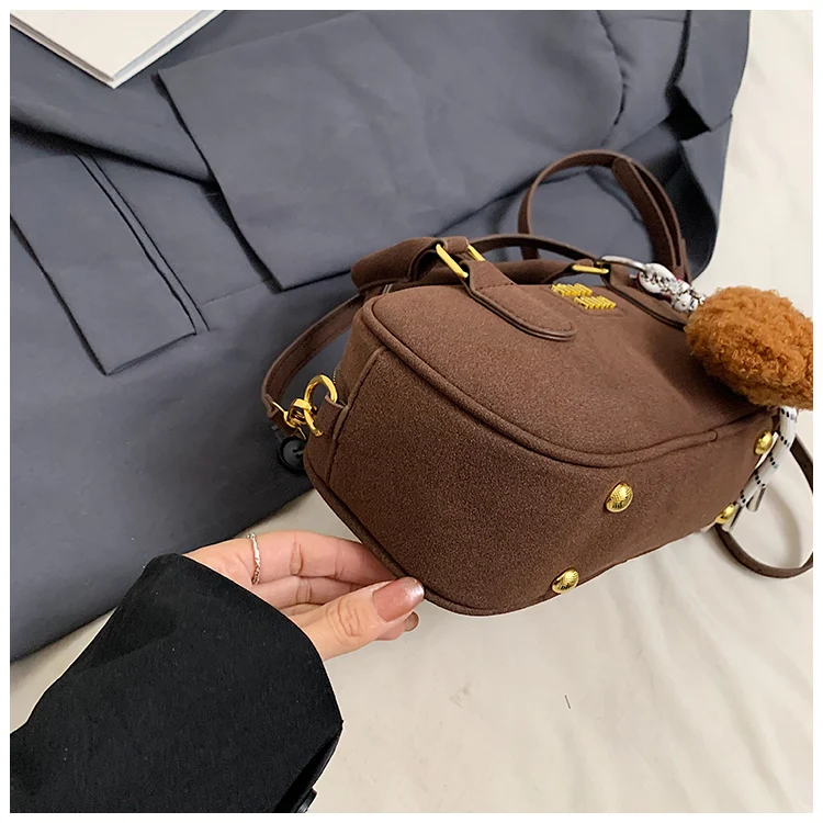 Elegant Leather Tote Bag for Ladies, Spacious Interior Zipper, Popular Classic Handbags for Travel