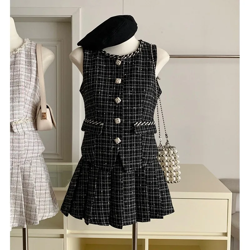 Women's Elegant Tweed Two Piecess Skirt Suit Lady O Neck Sleeveless Single Breasted Vest Top + Mini A Line Pleated Skirt