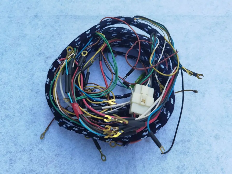 9480020AAT / 18.47.027D-1s wiring harnes for Fengshou Estate FS180-3 / FS184 with engine J285T