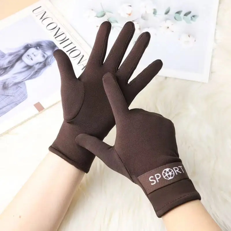 단색 따뜻한 패셔너블한 사이클링 장갑 유니섹스 플리스 안감 높은 탄력성 피부 친화적인 장갑 부드럽고 다용도 장갑