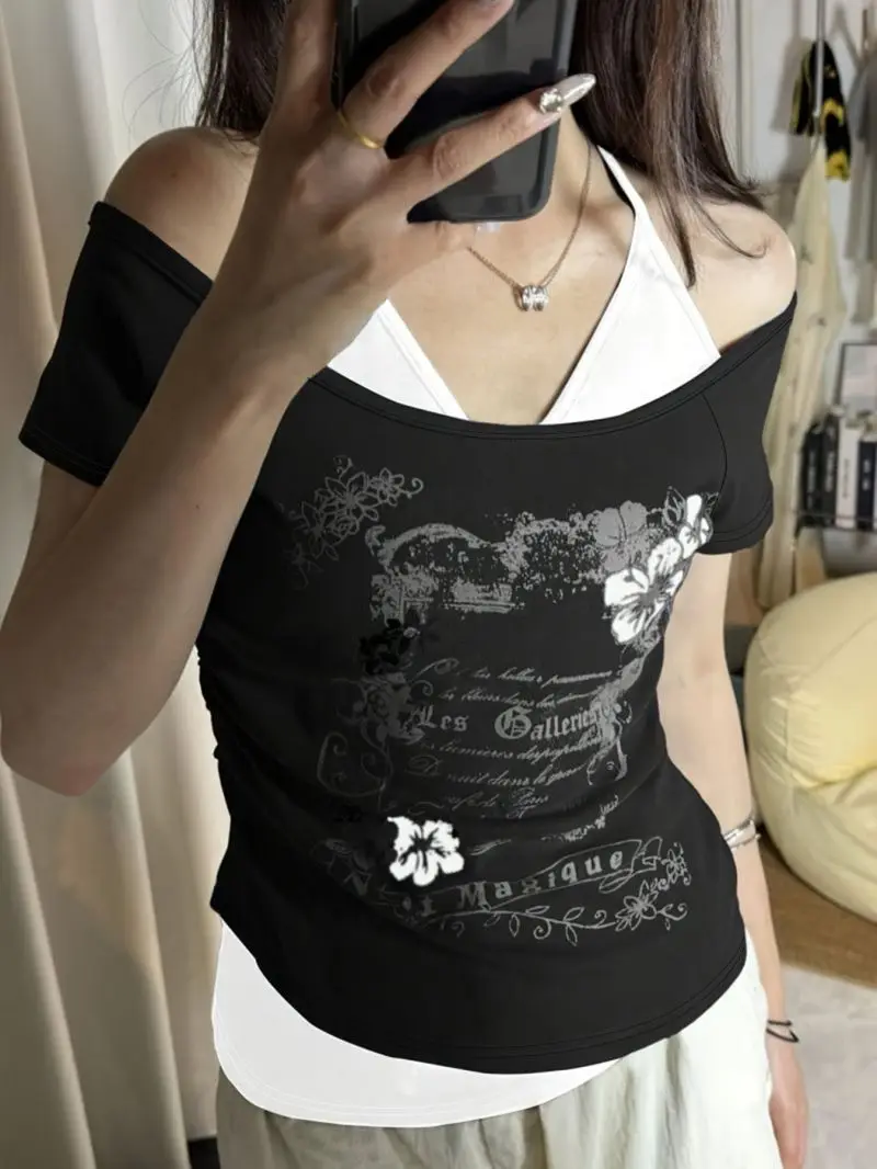Women's Slim Fit Off-Shoulder T-Shirt Short Sleeve Spicy Style Fake Two Neck Design Slimming Top Attractive And Fashionable