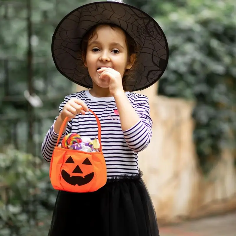 Halloween Begging Bag Reusable Pumpkin Snack Tote Bucket 10pcs Scary Face Design Candies Bag Lightweight Trick Or Treat Goodie