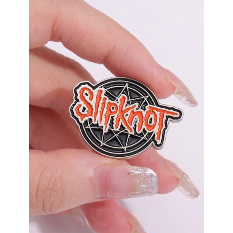 New Fashion Music Themed Series Brooch Badge Creative Personality Rock Band Slipknot Metal Badge Brooch